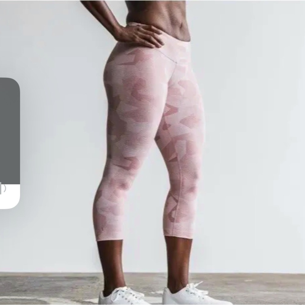 NO BULL cropped mid rise plus Heather tights